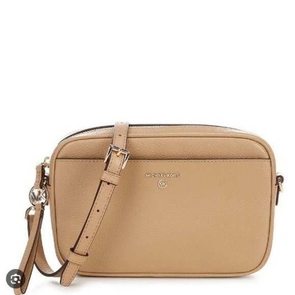 MICHAEL KORS Jet Set East West pebbled leather large crossbody camera bag -BEIGE - Picture 1 of 13